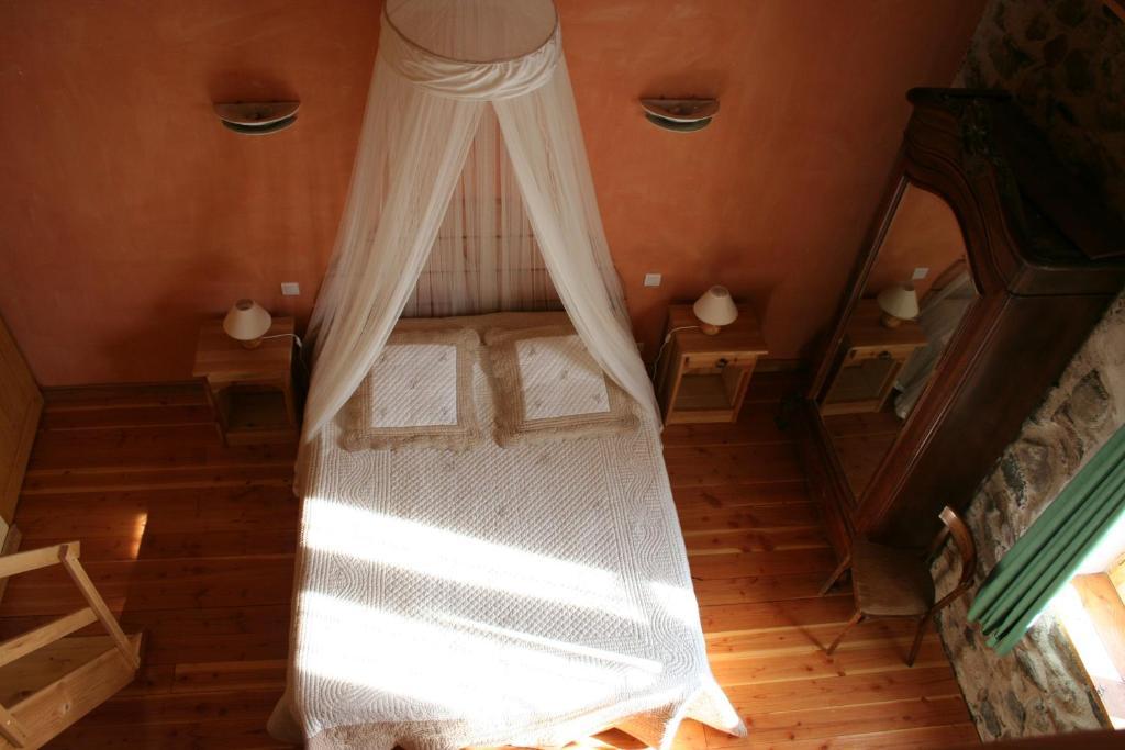 Chambres D'Hotes La Cime Beaujolaise Poule-les-Echarmeaux Quarto foto