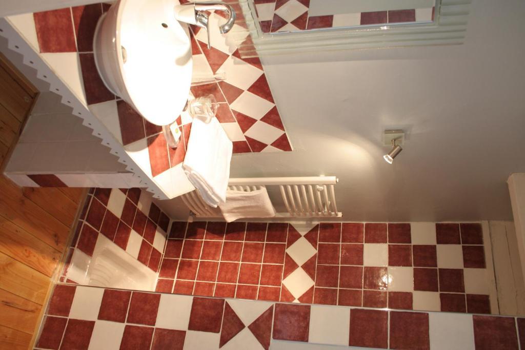 Chambres D'Hotes La Cime Beaujolaise Poule-les-Echarmeaux Exterior foto
