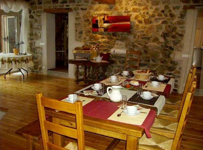Chambres D'Hotes La Cime Beaujolaise Poule-les-Echarmeaux Exterior foto
